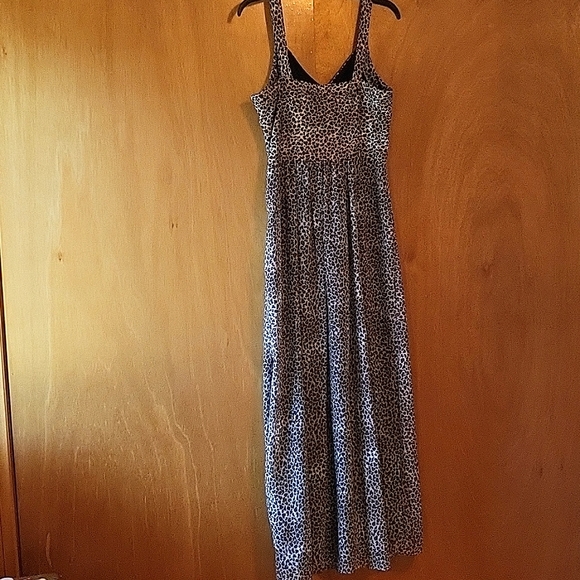 Sexy Leopard Maxi Dress! Chiffon Overlay, Fully Lined, 6 - Picture 5 of 17